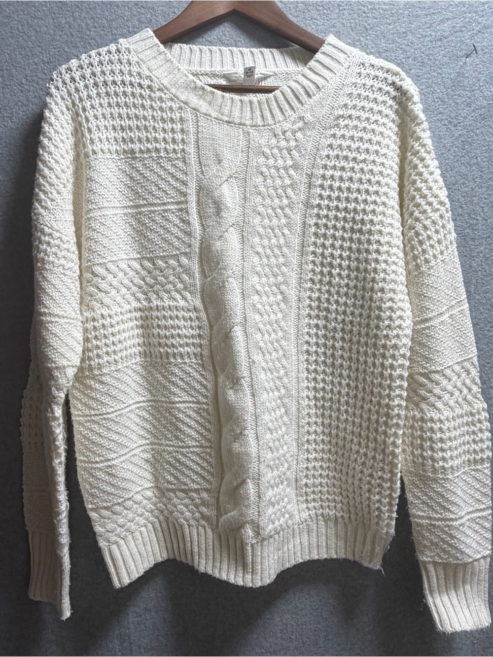 Time and Tru Cream Cable-Knit Crew Sweater